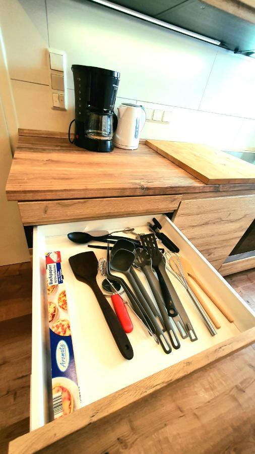 Frankes City Sleep Apartment, 6 Einzelbetten Velbert Dış mekan fotoğraf