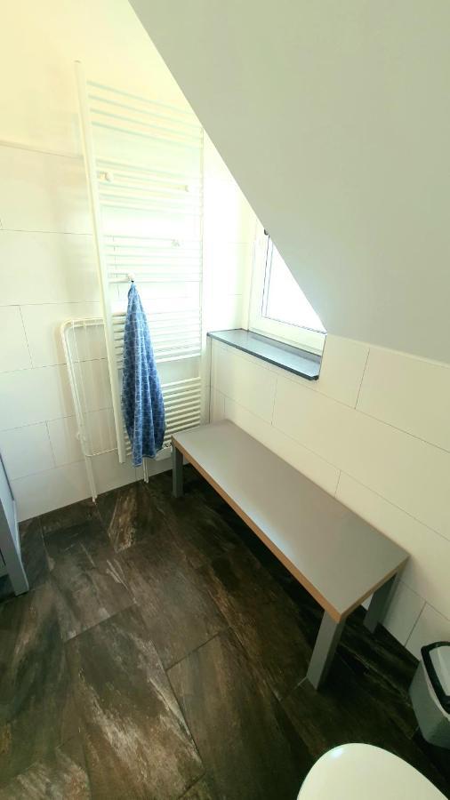 Frankes City Sleep Apartment, 6 Einzelbetten Velbert Dış mekan fotoğraf